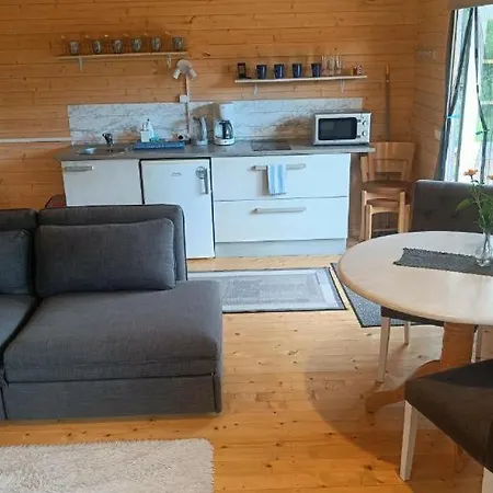 Rangipuhkemaja Hiiumaakond *